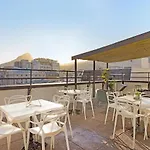 Gold Buffalo Hotel