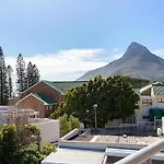 Stunning Sea View Apartment - Camps Bay