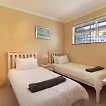 Devonshire 2 Bed Apartment Green Point