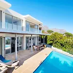 Shakawe Villa