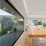 The Lookout - Panoramic 4 Bedroom House With Free Wifi And Pool