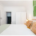 Roeland Terrace Villas 2B