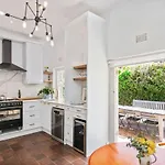 Ty-Bach Cotttage Leafy Newlands Village