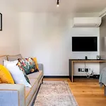 102 Marvol - Beautiful Modern Sea Point Studio With Parking