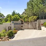Hout Bay Coastal Villa With Mountain Views