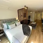 Newlands Peak Apartments