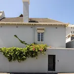 Sophisticated Seaside Townhouse