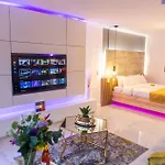 Nyathi Inn Morden Urban Style Living