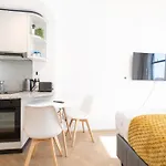 Zeeland Pier - Stylish Studio Near Cticc - Prime Location