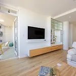 Lavista Luxury Apartment
