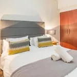 Apartment In Cape Town