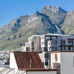 Old Bank Hotel - Lion Roars Hotels & Lodges