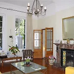 Guesthouse One Belvedere (Adults Only)