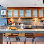 Leyden House Loft Apartment