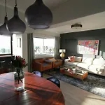 Designer Apartment With Sea Views