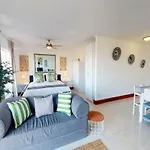 Romantic Beachfront Bachelor