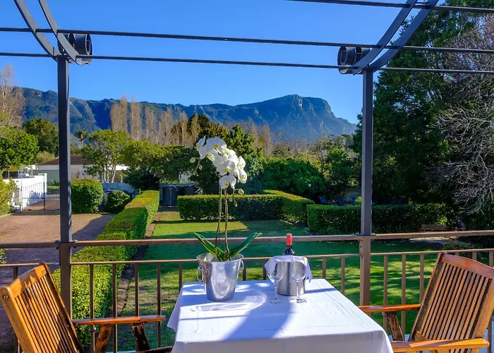 Constantia White Lodge Guest House