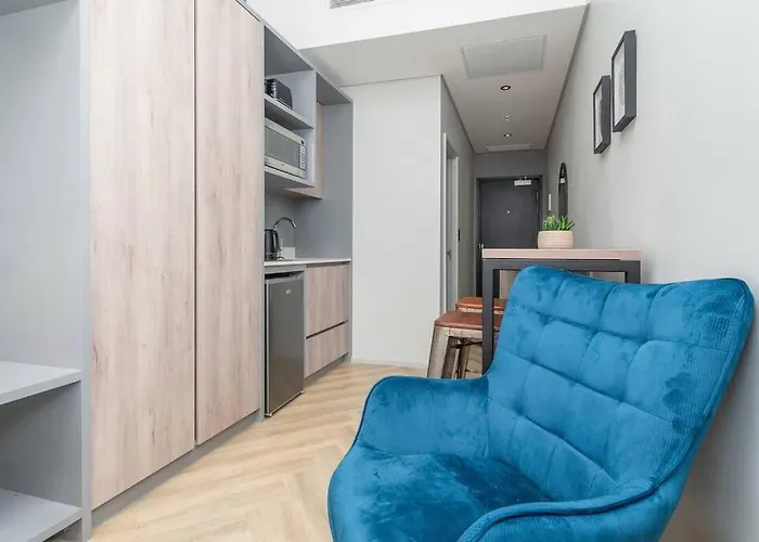 Studio Apartment With Great Views
