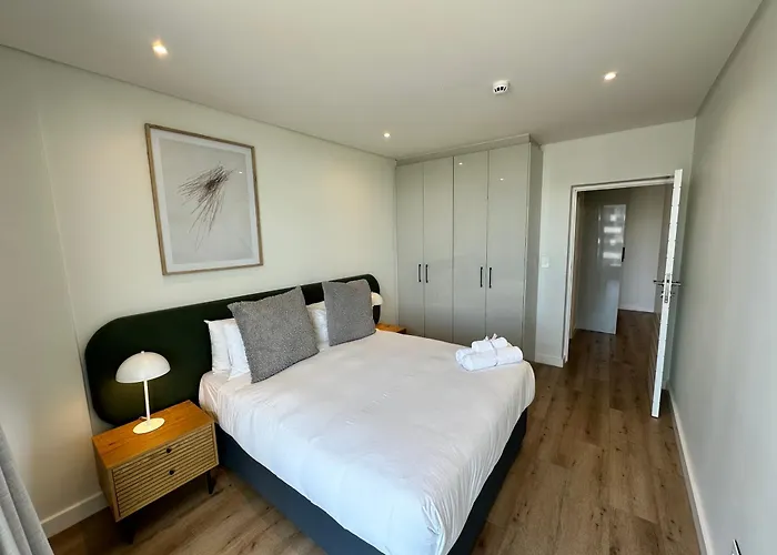 Newlands Peak Apartments