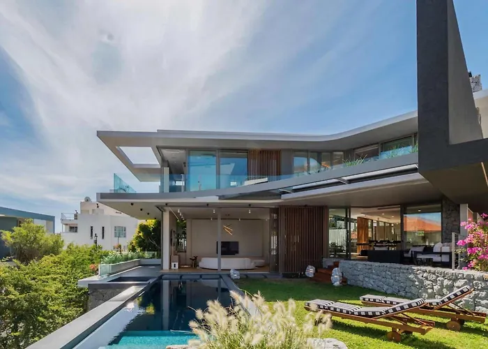 Grand Camps Bay 5Bed W Views Pool Gym Villa Serena