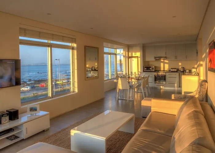 Nox Rentals - Mouille Point Sea Views