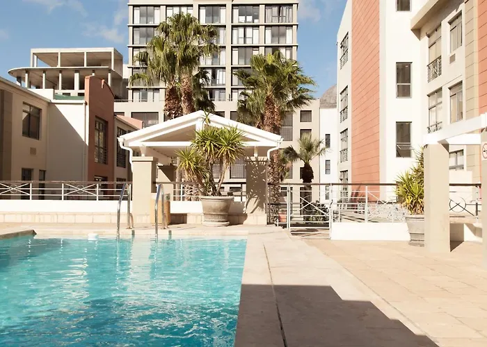 The Square - City Apartments