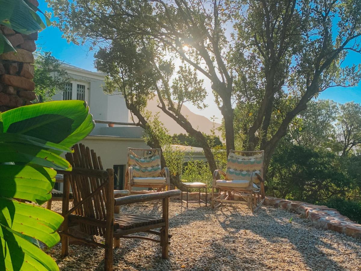 Frogs Hill Bed & Breakfast Cape Town
