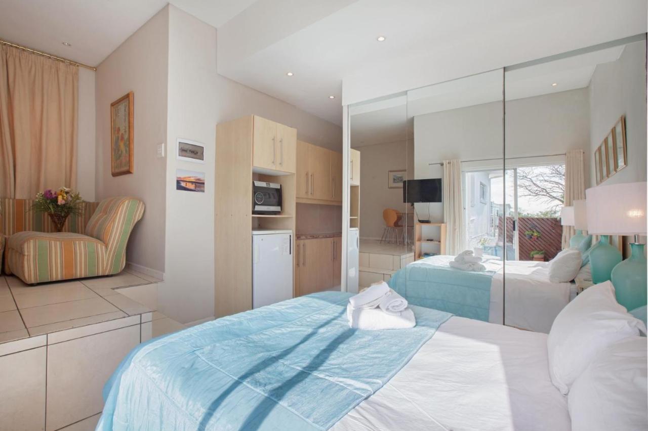 20ab Belladonna Vredehoek