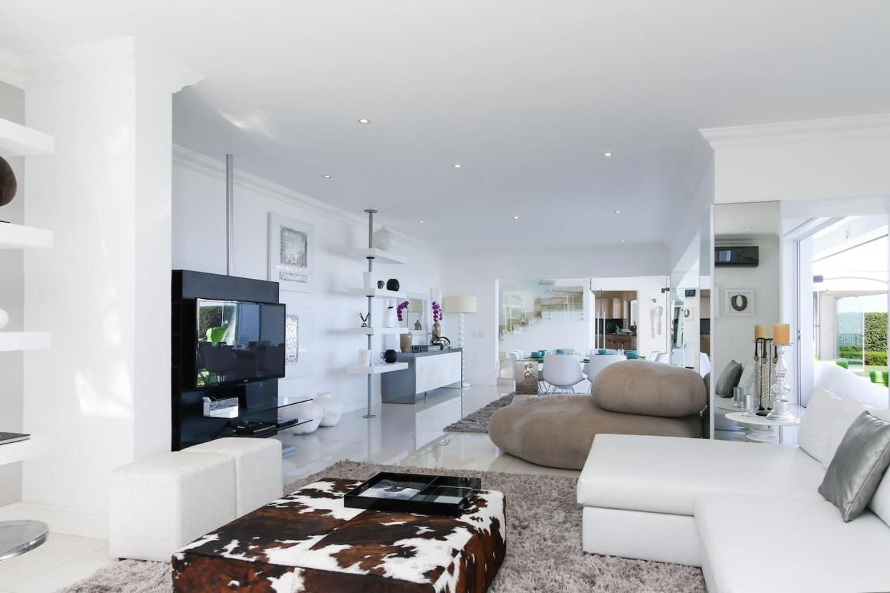 La Maison Hermes - Heated Saltwater Pool Villa