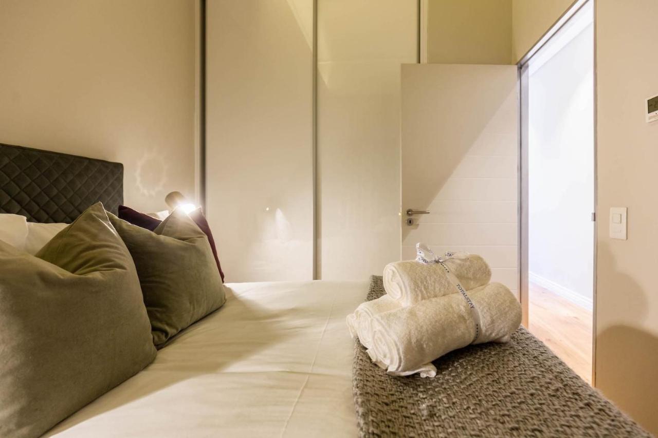 Apartment The Docklands Luxury