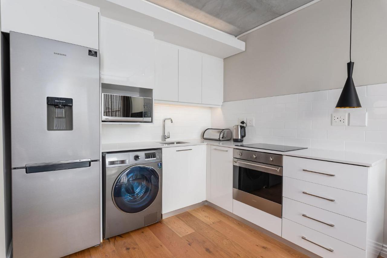 Apartment Docklands Deluxe With Spacious Balcony In De Waterkant *