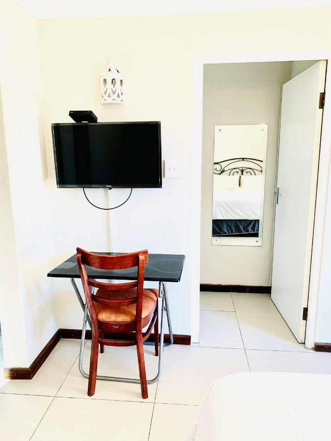 At 11 On Gull Guest house 2*