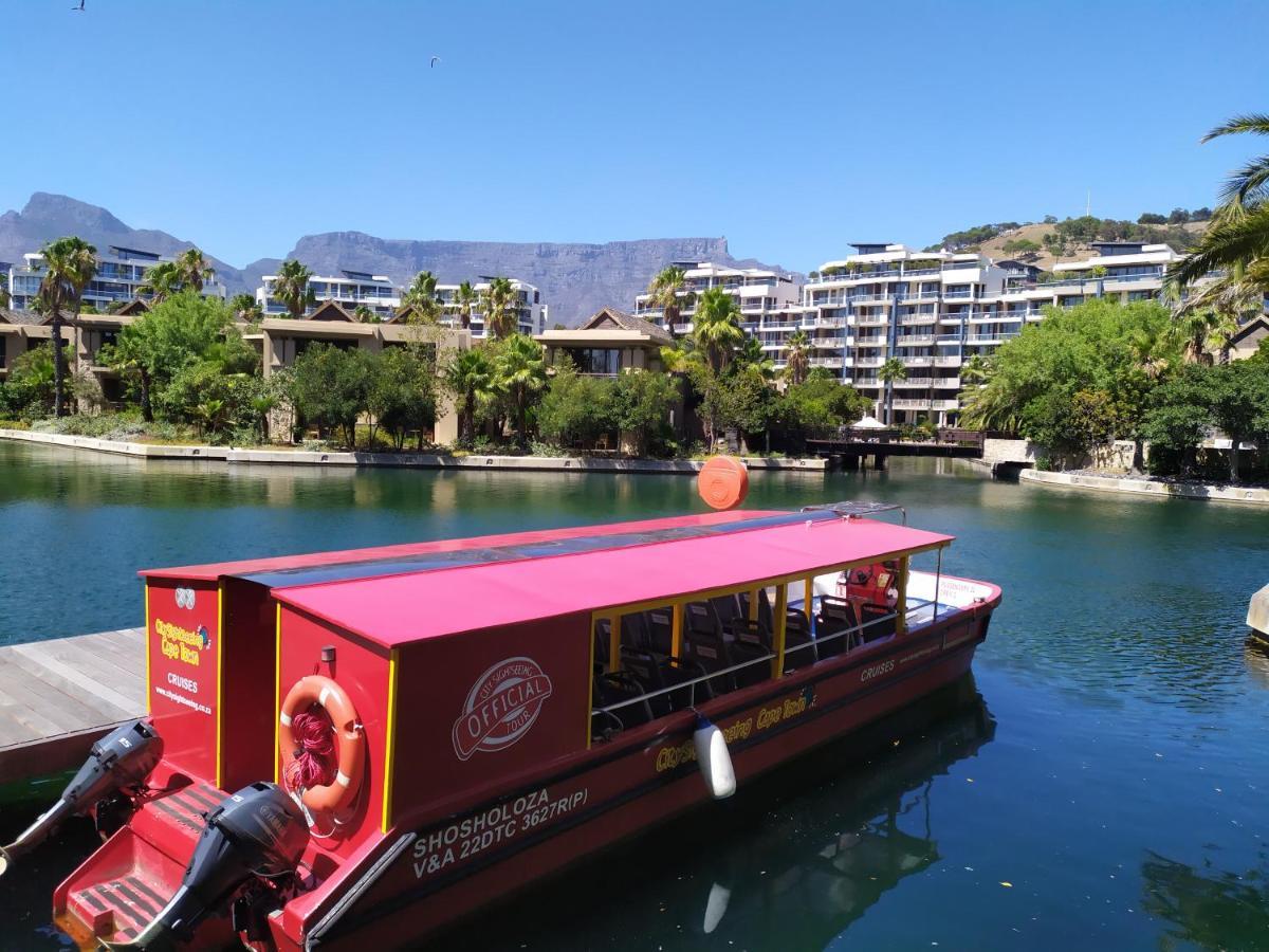 One Bedroom - Fully Equipped Waterfront Based Apartment *