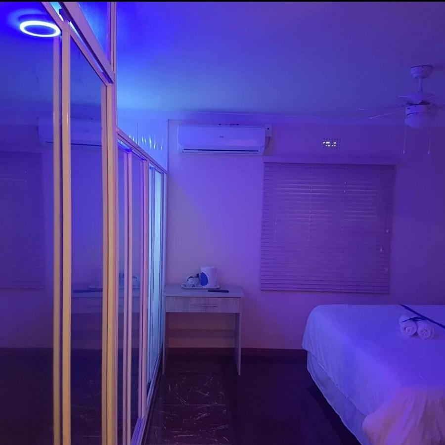 Khaya Guest house *