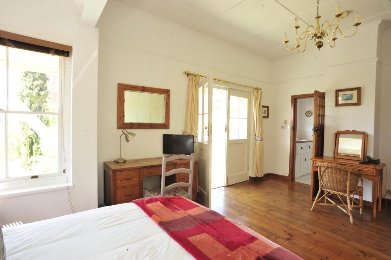 Bed & Breakfast Devonshire House 4*