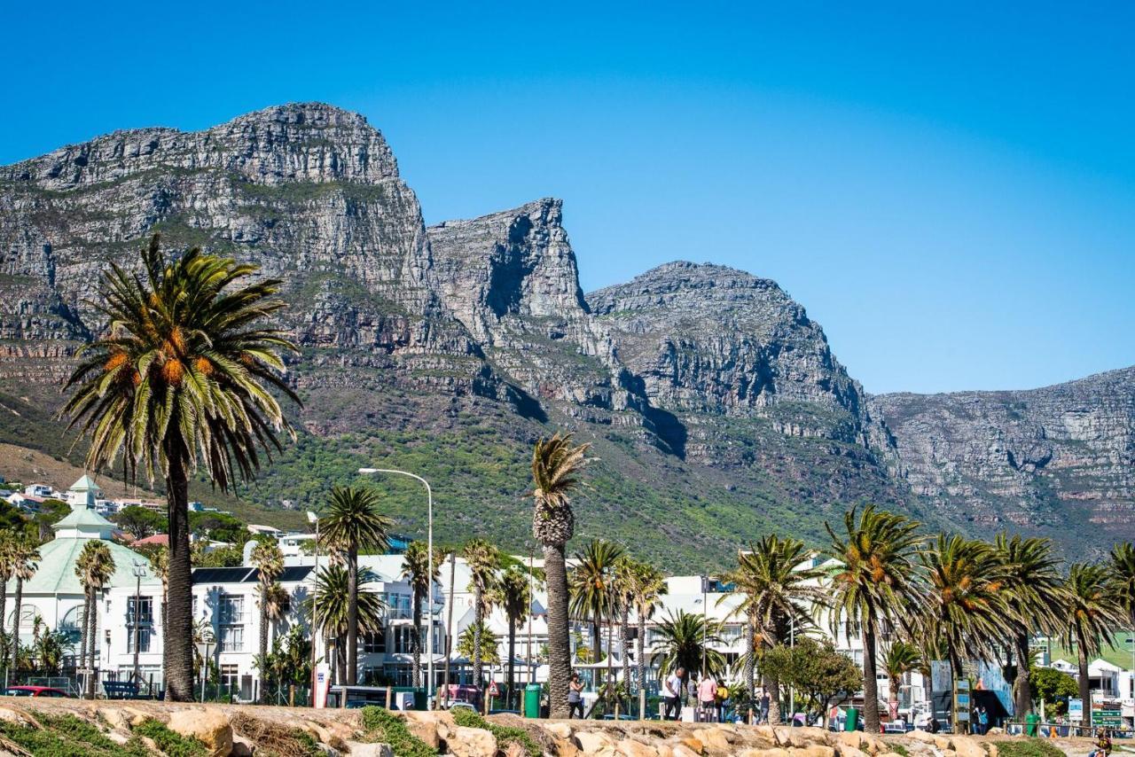 The Baules Camps Bay, Spectacular Luxury Villa Cape Town
