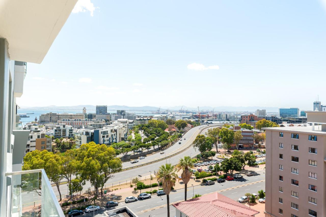 Point Break Luxury Apartment