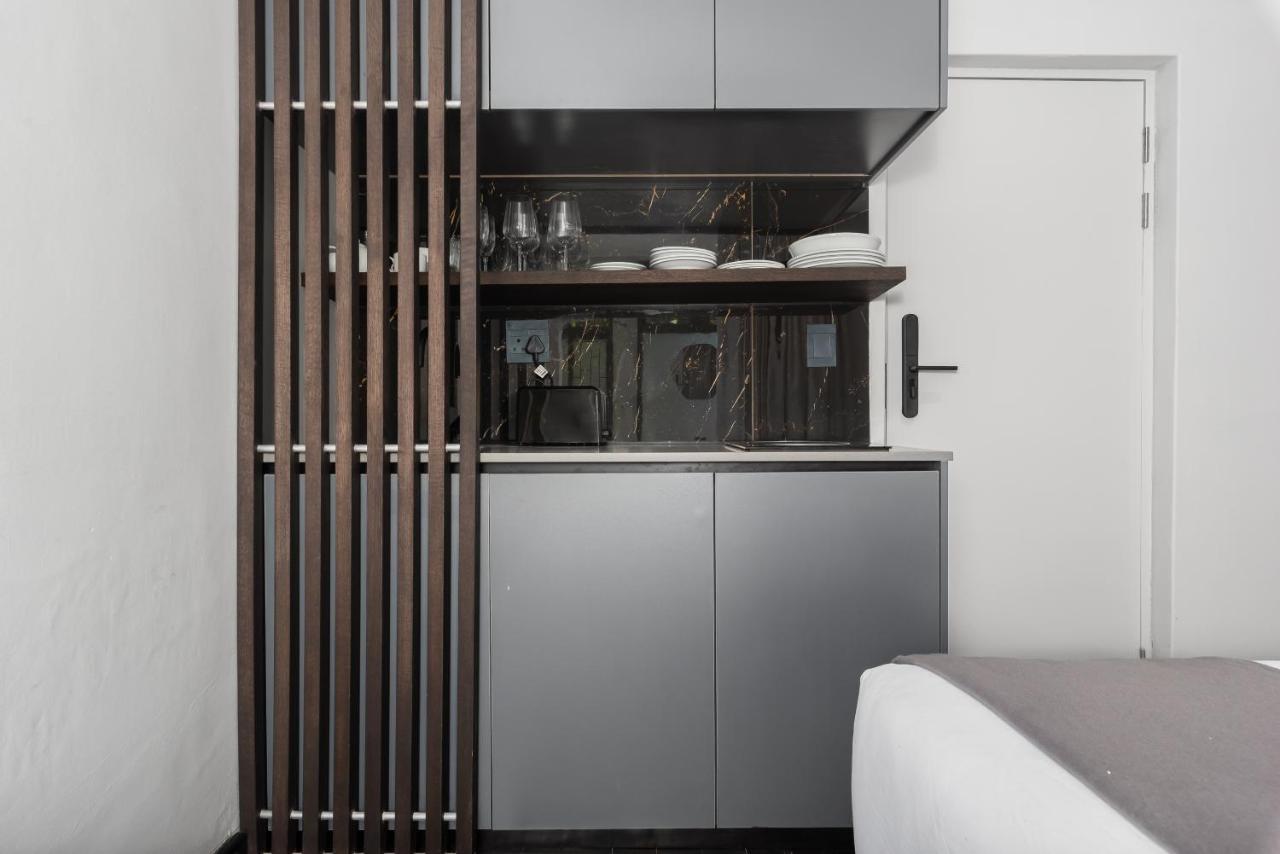 Apartment One Calais Luxury Cape Town
