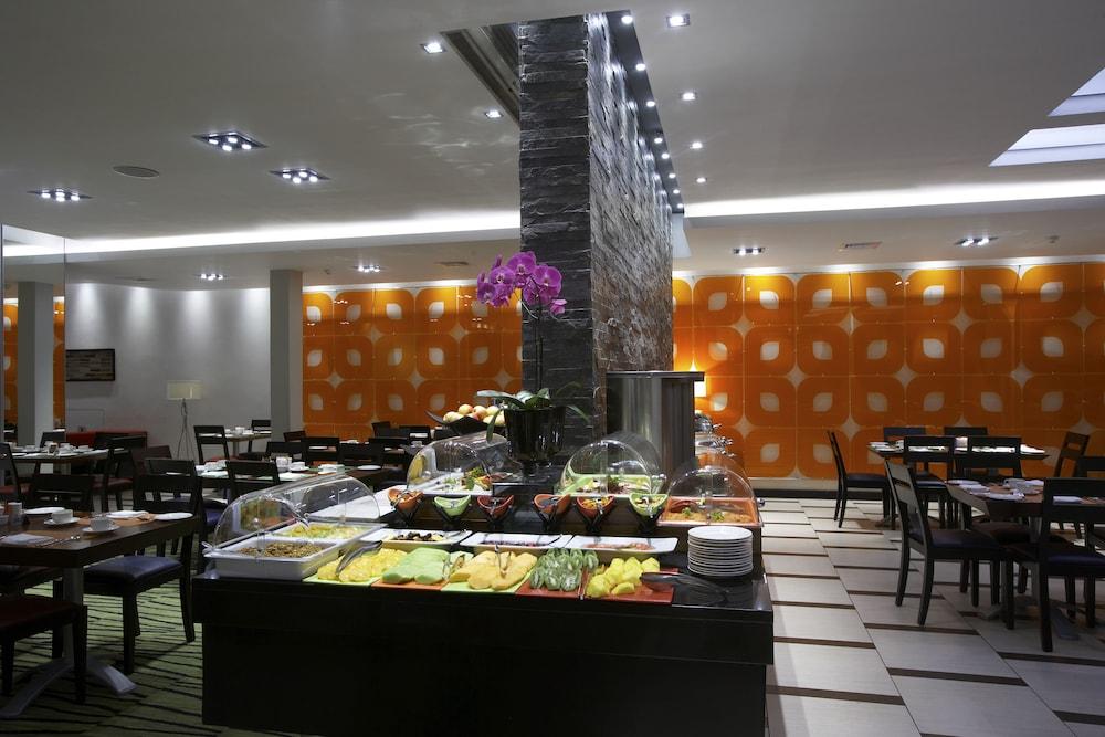 Southern Sun Newlands Hotel 4*