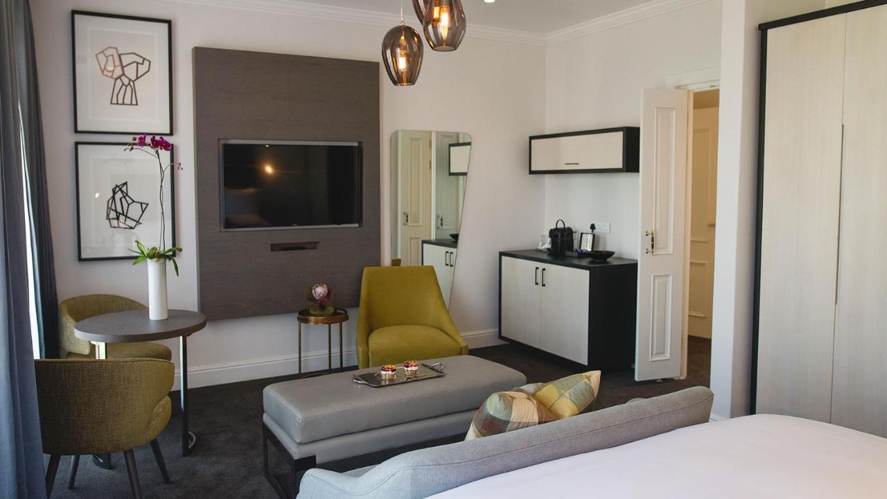 The Manor House At The Queen Victoria By Newmark 5* Cape Town