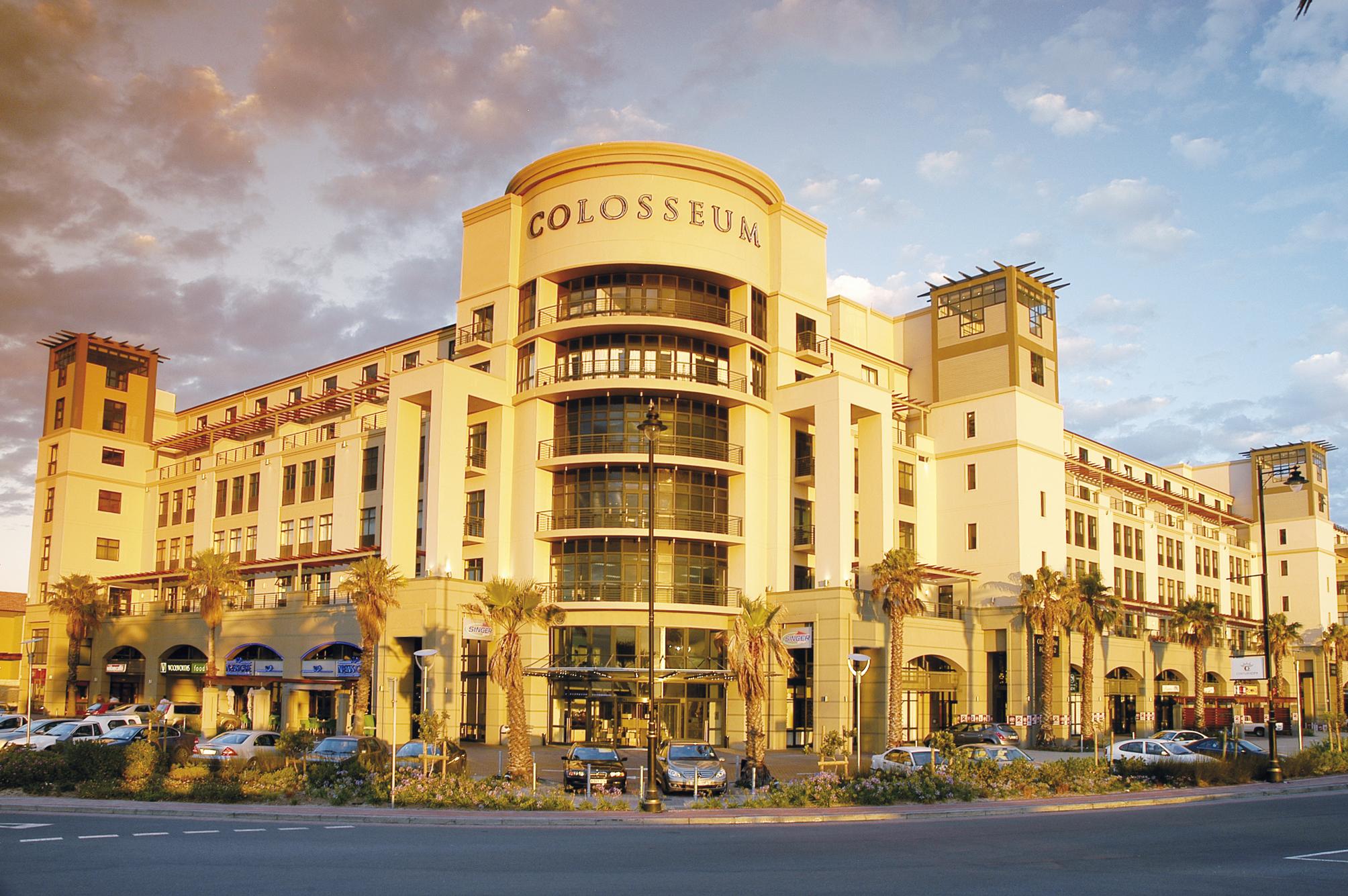 Colosseum Hotel 4*