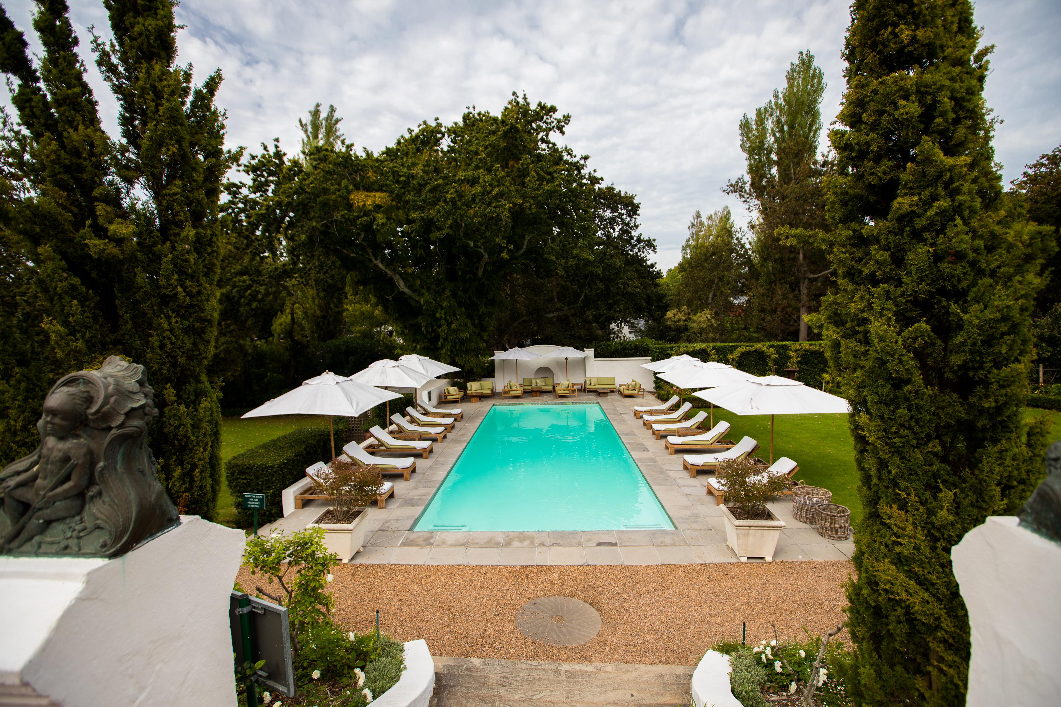 The Alphen Boutique & 5*