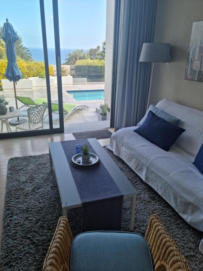Camps Bay Cosy