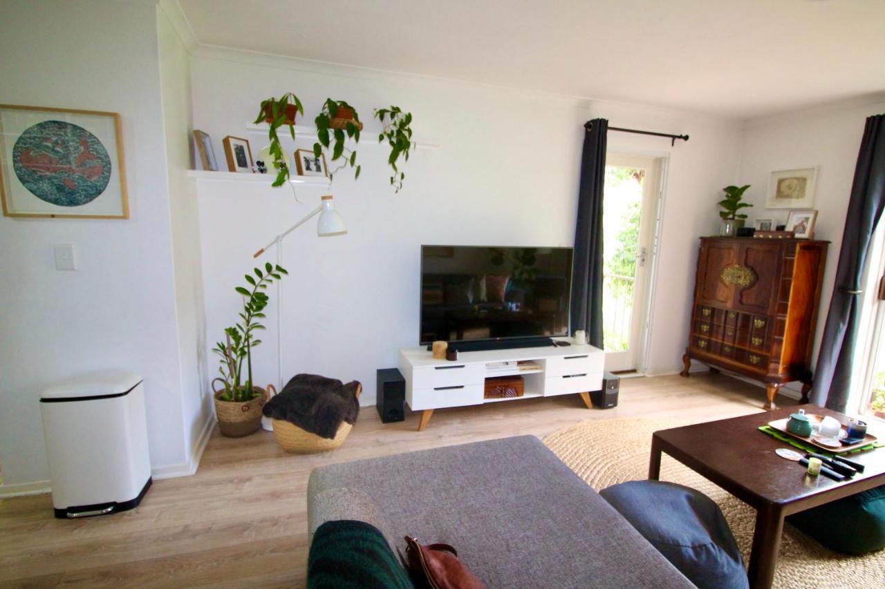 Tamboerskloof 2 Bed Apartment Cape Town