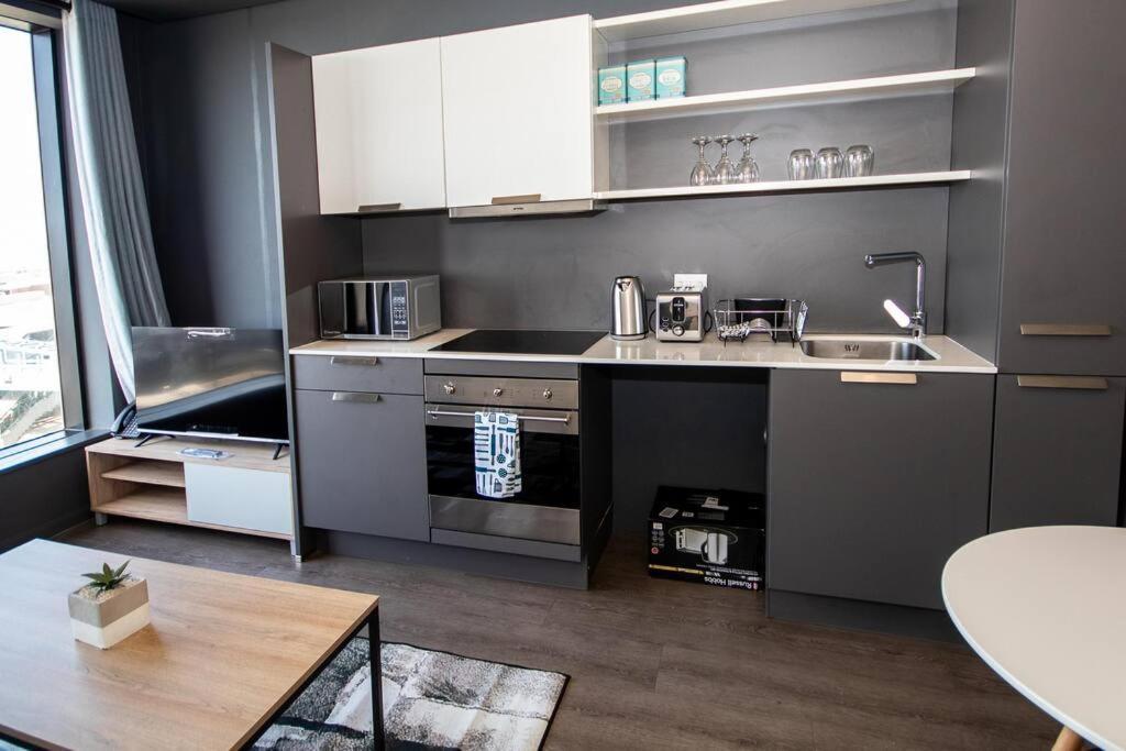 Wex 606 At Its Apartment Cape Town