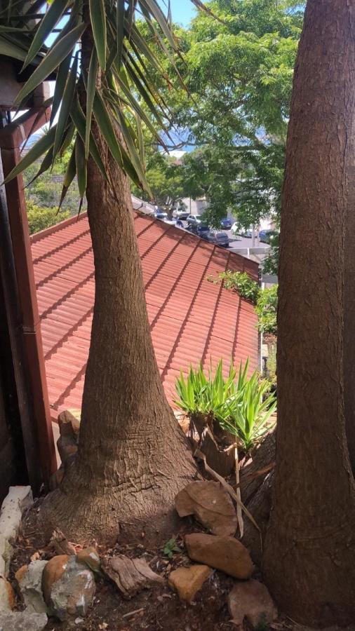 Independent Quaint Flat, Close To Apartamento Cidade Do Cabo