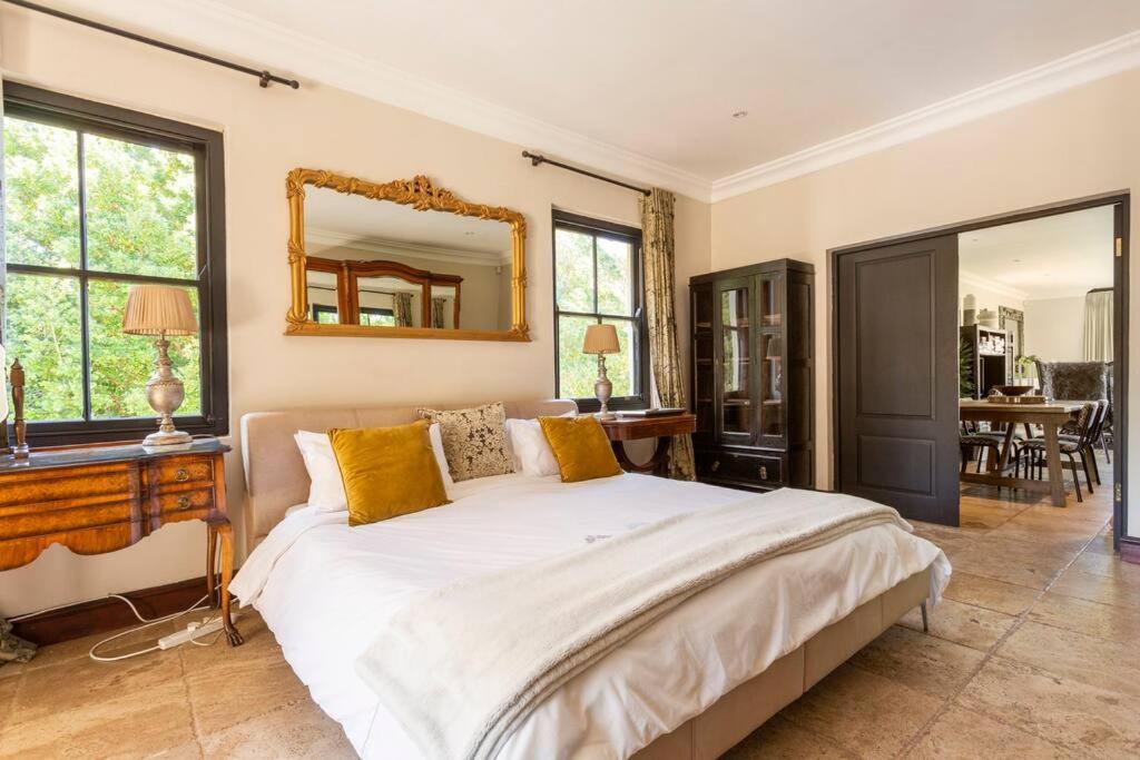 Alphen Drive Apartments * Cape Town