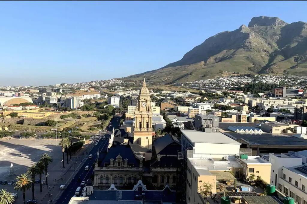 Apartment Loft With Soul And History Cape Town