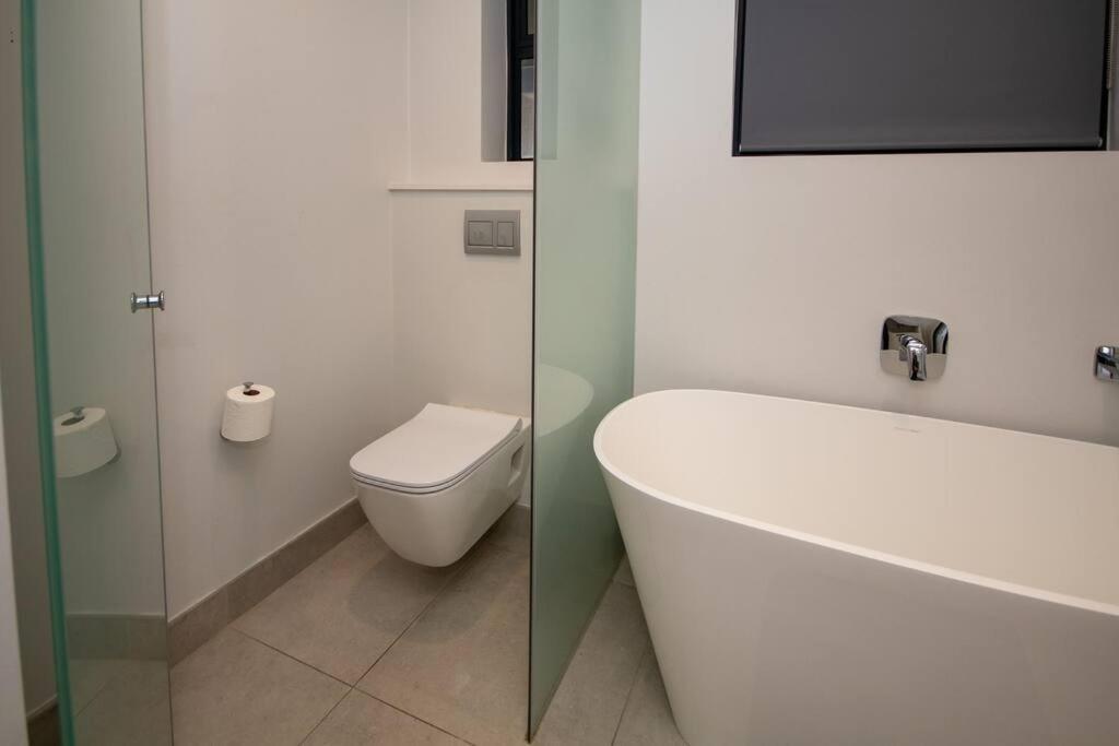 Newly Built 2-bedroom In Ten-on-q Apartment