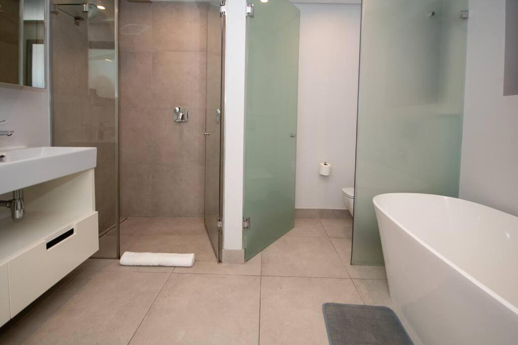 Newly Built 2-bedroom In Ten-on-q Cape Town
